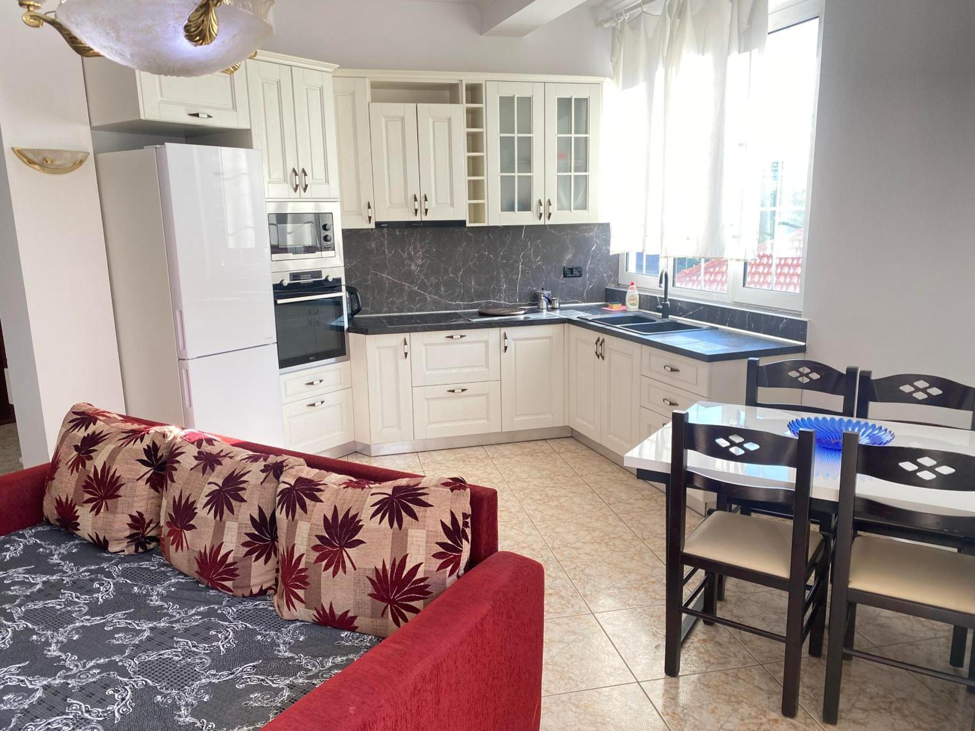 Tirana Apartment White Εξωτερικό φωτογραφία
